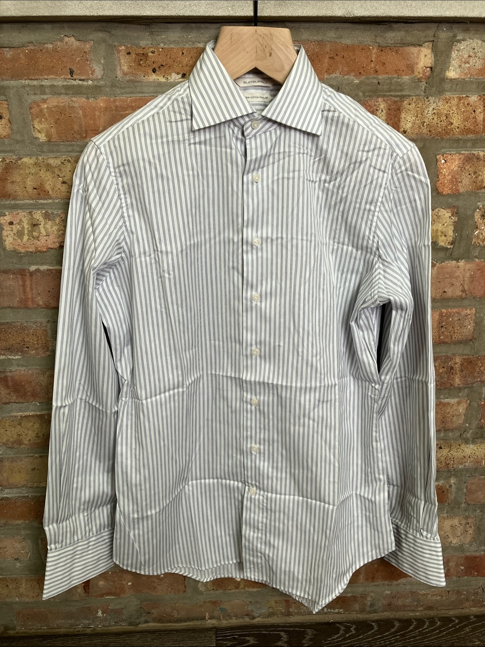 Suitsupply Pima Cotton Traveller shirt.